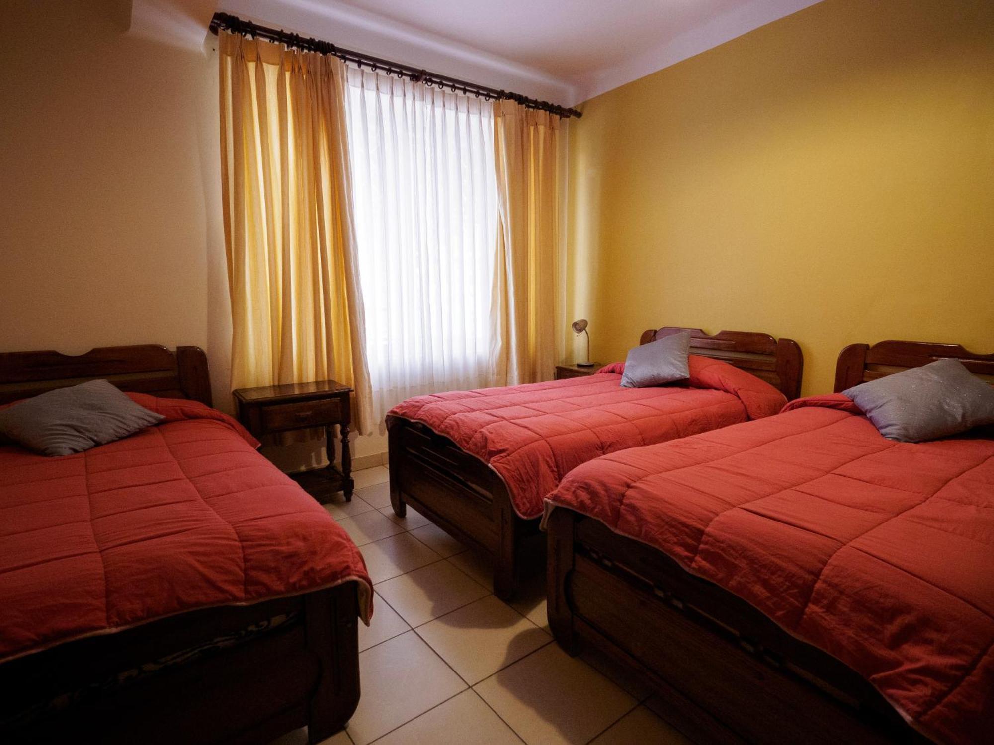Refugio Del Turista Hostel ตูปิซา ภายนอก รูปภาพ